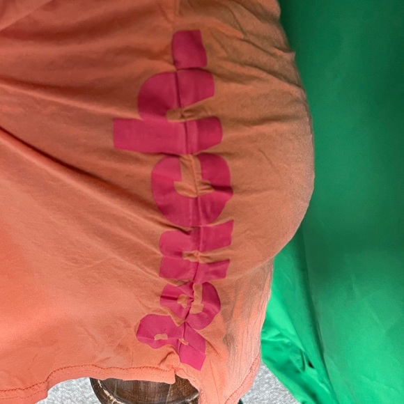 💀 Bench tee - Picture 3 of 4